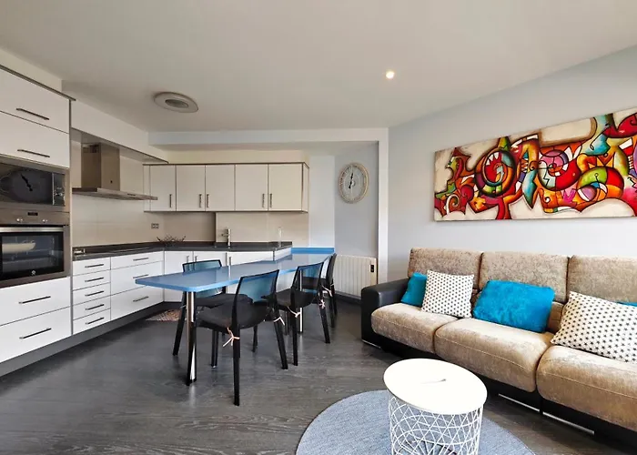 Desconectaengalicia Ribapraia Con Piscina דירה